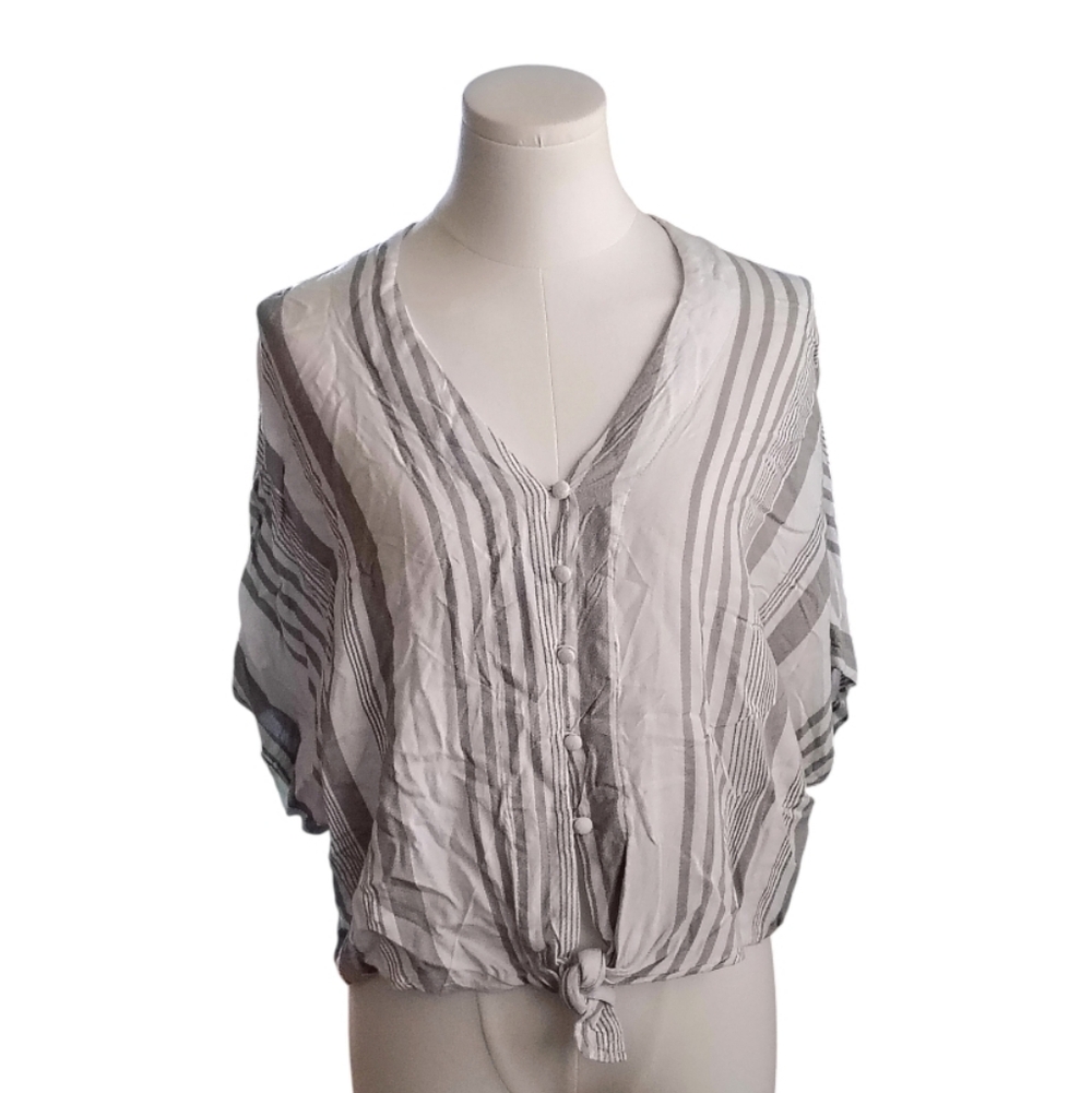 Sim & Sam Anthropologie Gray White Tie Front Striped Cropped Blouse Size Small